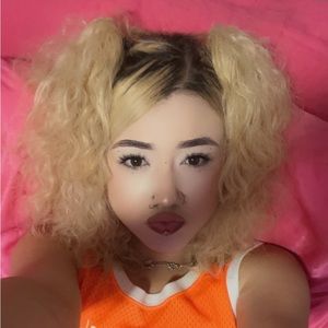 Meet your Posher, Vivianna